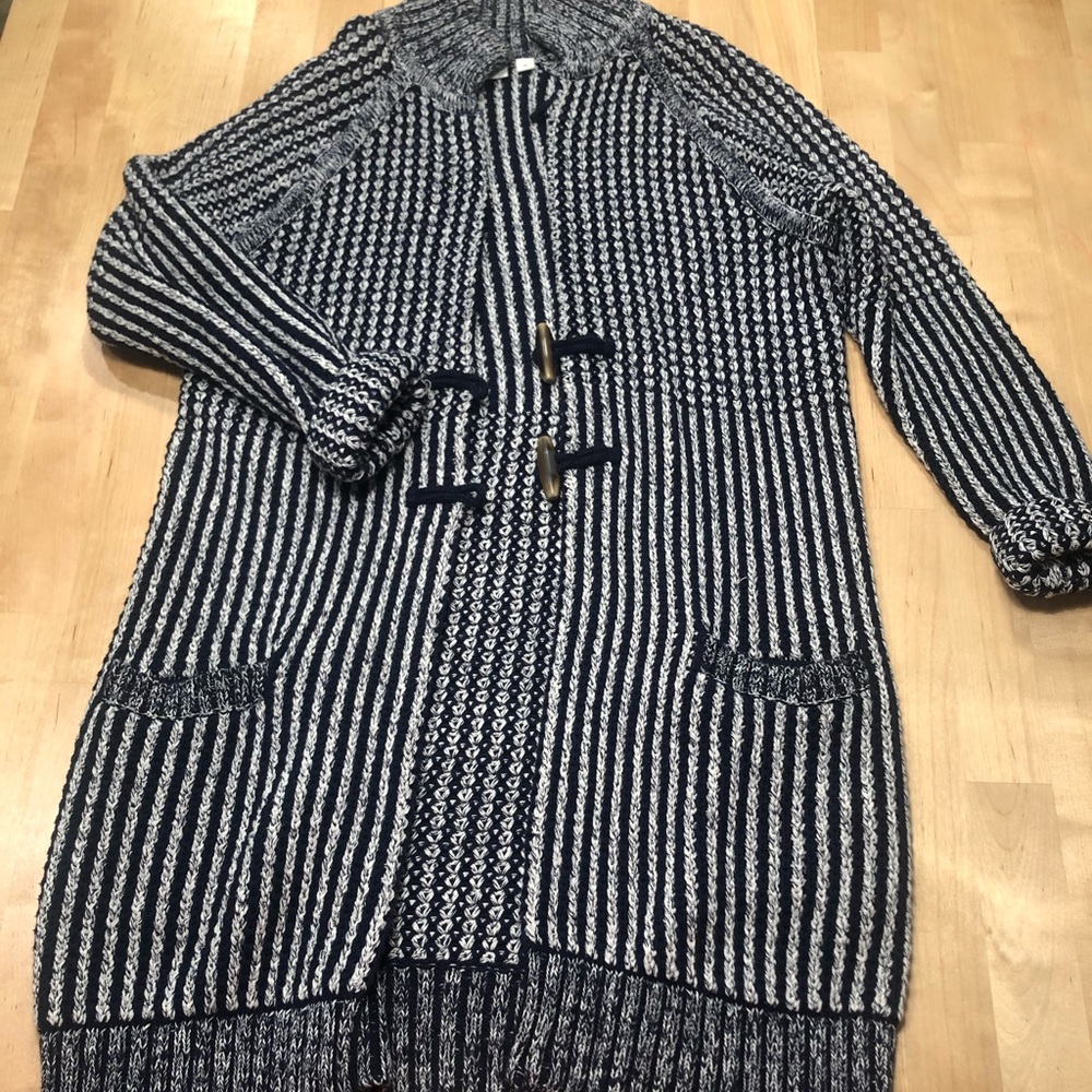 Gap cable knit long cardi